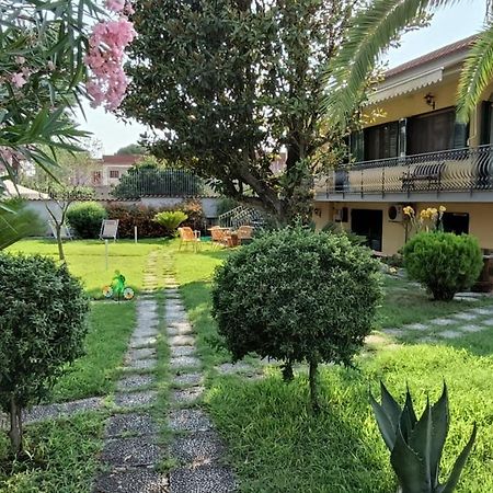 شقة I Giardini Di Plinio - Elegante E Luminoso. بوسكوريليه المظهر الخارجي الصورة